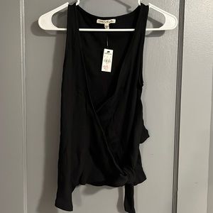 XS Express Black Tied tank top